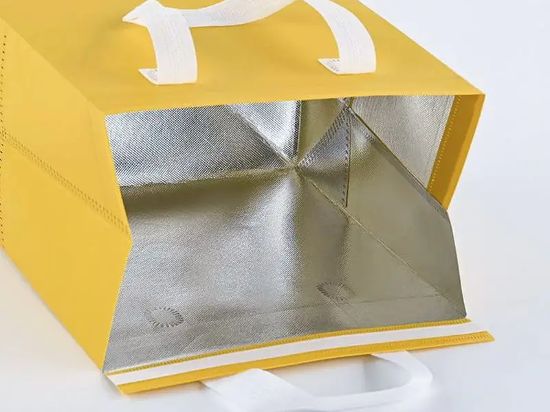 Insulated bags